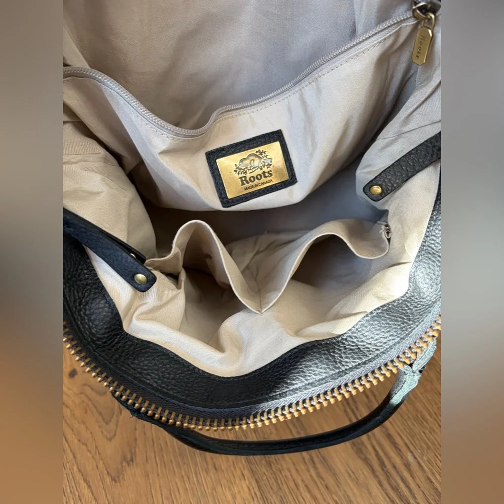 Roots Black Pebbled Leather Satchel with Brass/Gold Hardware - Picture 12 of 15